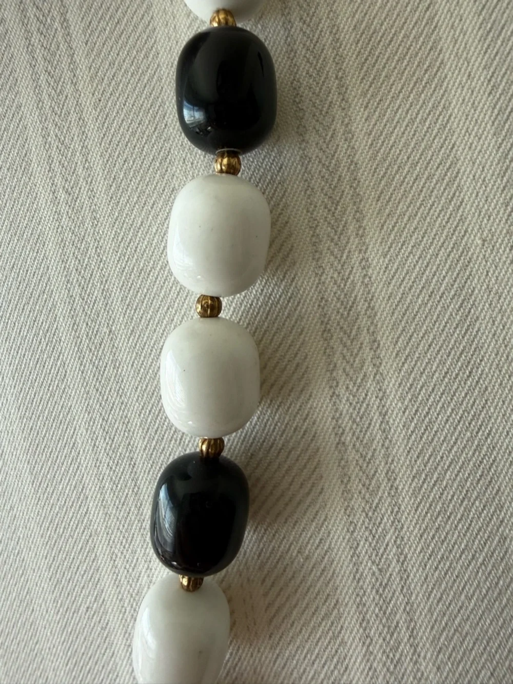 Vintage Marvella Mod Beaded Necklace-Black & White Lucite Milk Glass Style - NWT